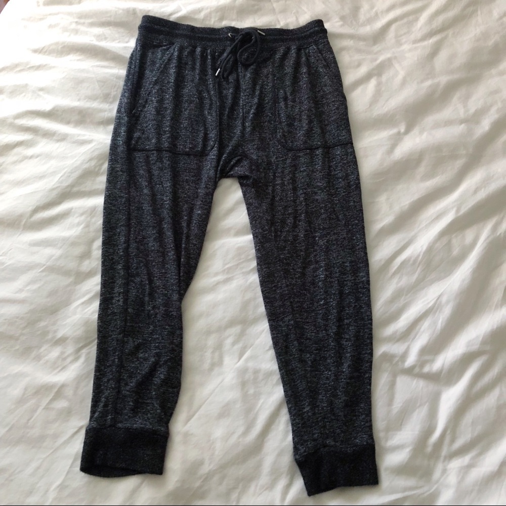 Urban Outfitters jogger sweatpants size M